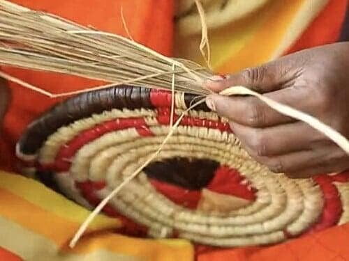 From Village to Global: The Journey of Local Crafts to Conscious Consumers